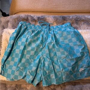 Nike Men’s  Blue Checkered Shorts